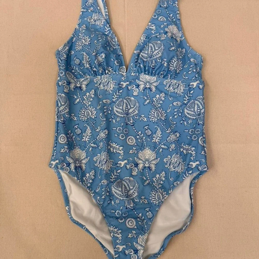 Blue‎ floral one-piece swimsuit 💙